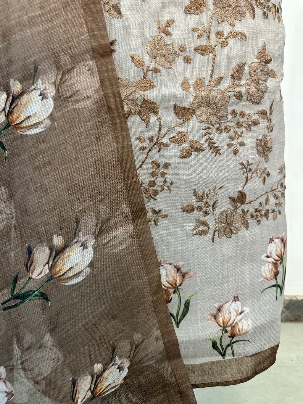 Roses and Leaves Suit Set