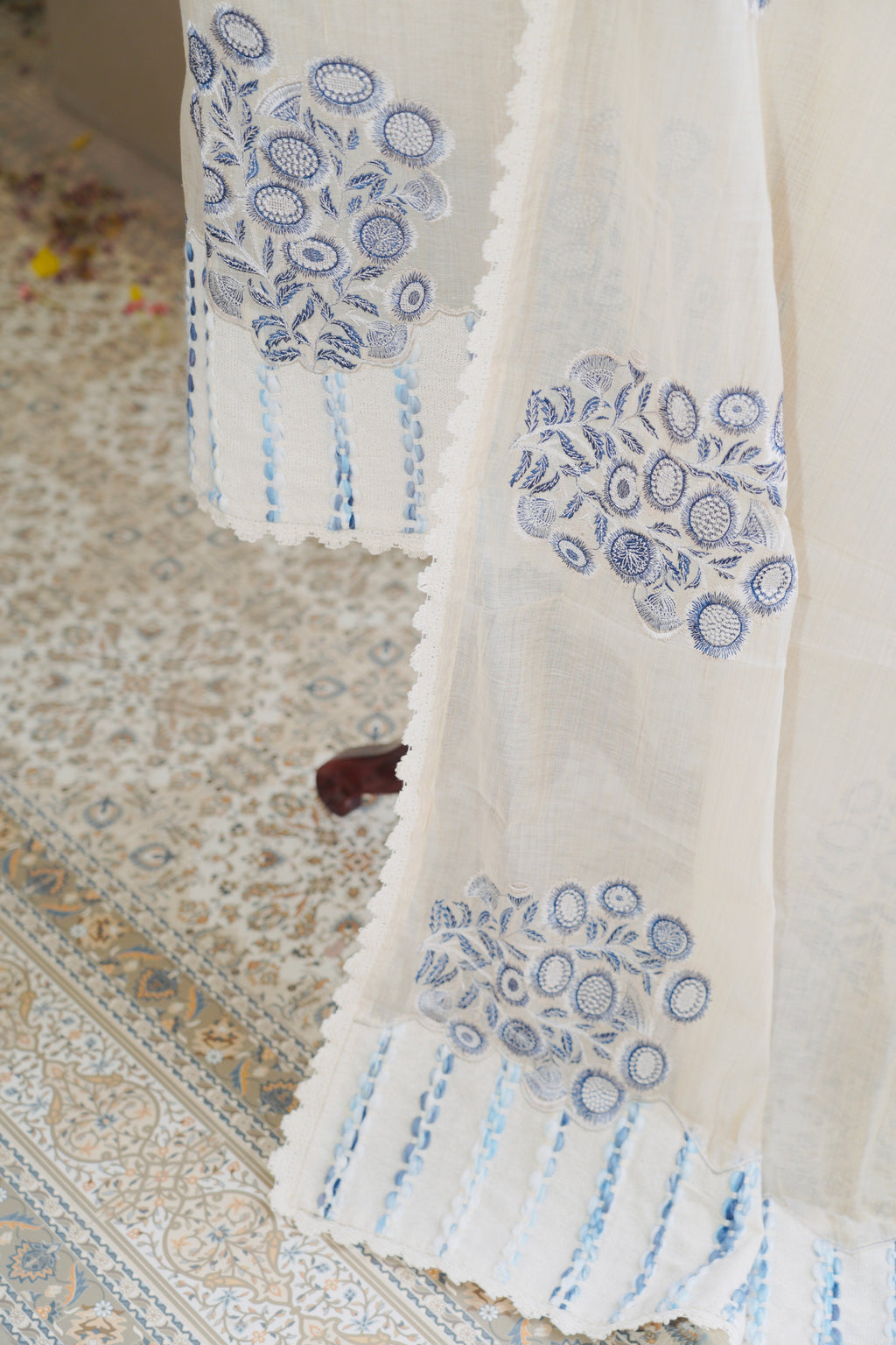 Indigo Thread Garden Set