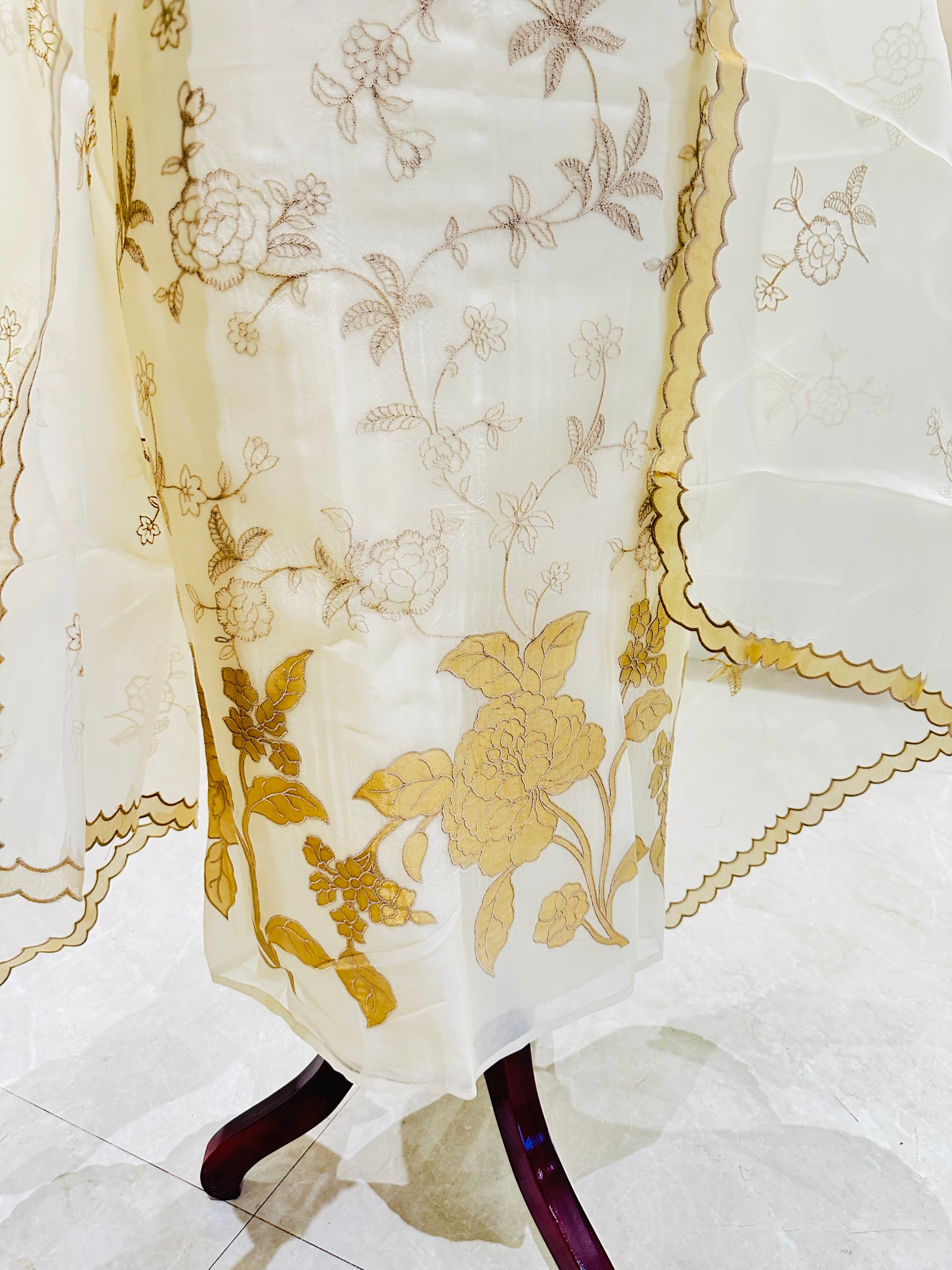 Regal Gold Botanica