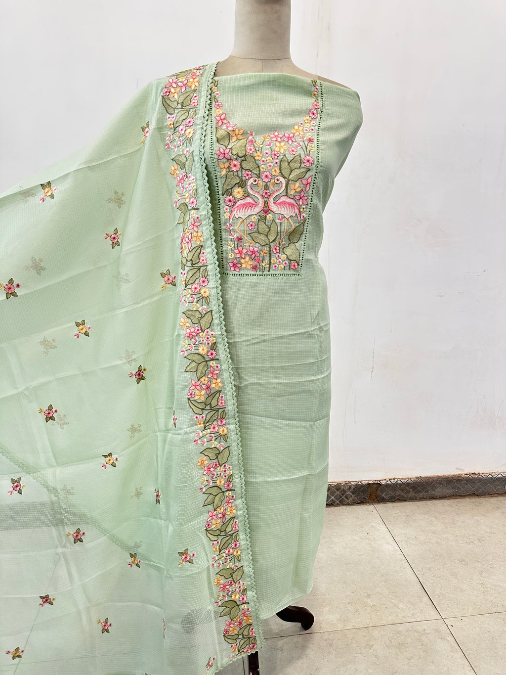 Green Spring Suit Set